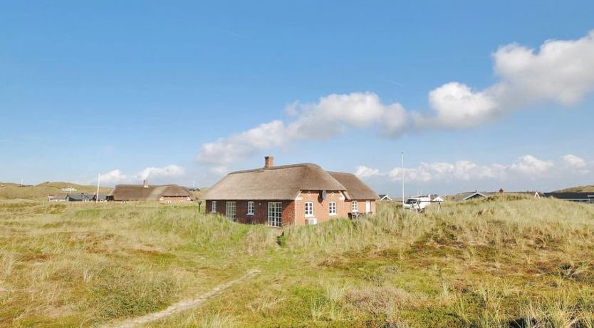 Photo of "Skuli" - 200m from the sea