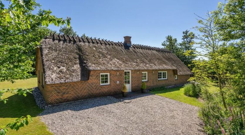 Photo of "Taralyn" - 1.3km from the sea