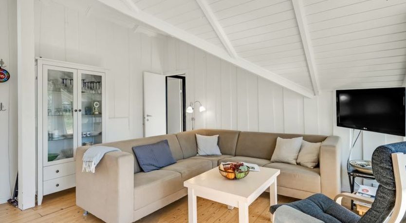 Photo of "Maxie" - 1.2km from the sea