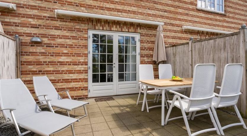 Photo of "Lenke" - 100m from the sea