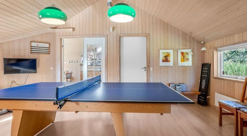 Photo of "Enid" - 700m from the sea