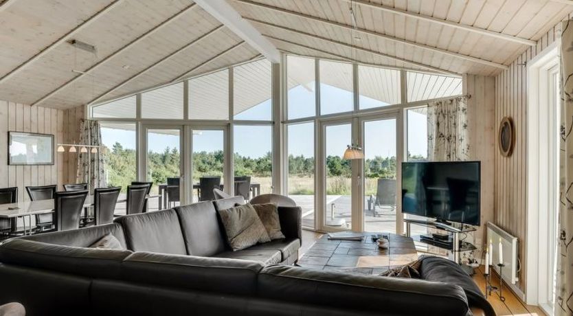 Photo of "Eljas" - 200m to the fjord