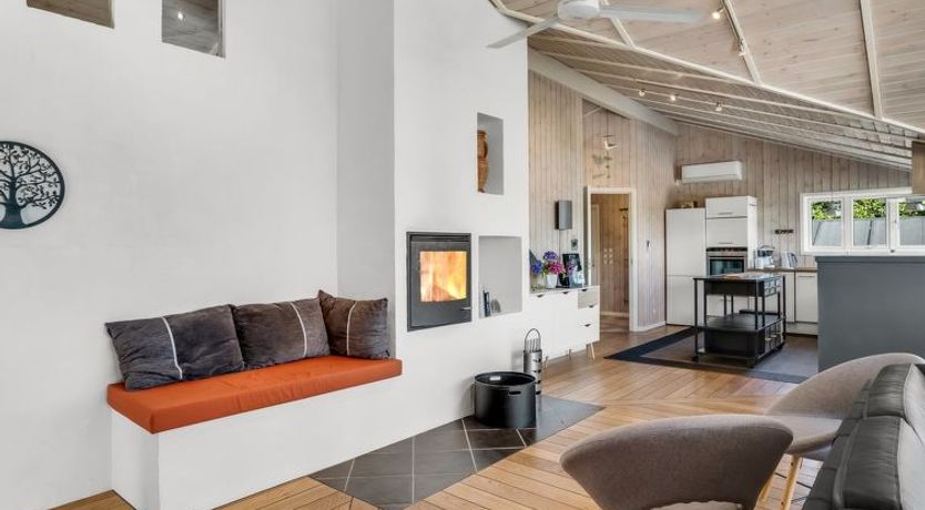 Photo of "Eljas" - 200m to the fjord