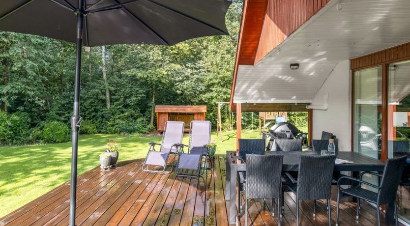 Photo of "Carlene" - 25km from the sea