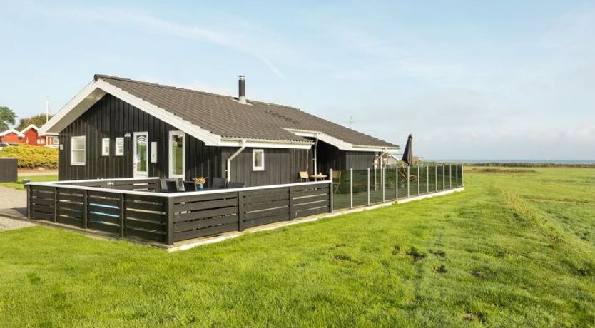 Photo of "Naia" - 200m from the sea