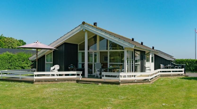 Photo of "Maybritt" - 100m from the sea