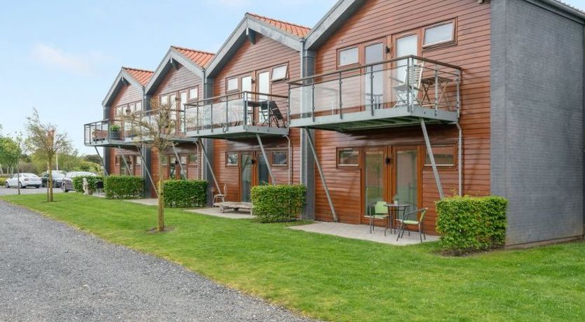 Photo of "Allyson" - 450m from the sea