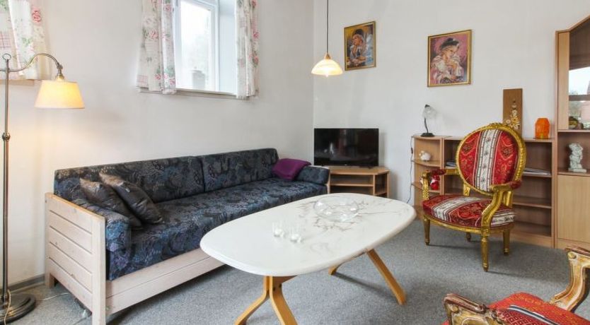 Photo of "Esja" - 22km from the sea