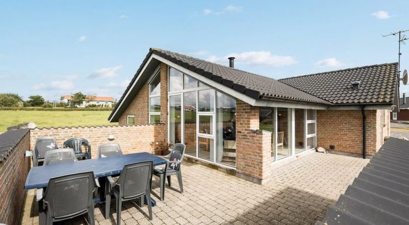 Photo of "Alboldus" - 250m to the fjord