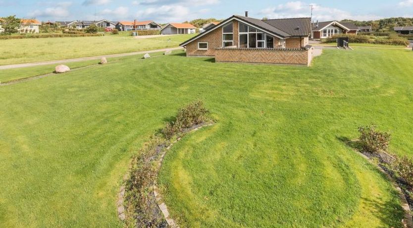 Photo of "Alboldus" - 250m to the fjord