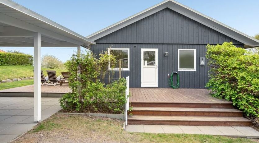 Photo of "Ankarl" - 700m from the sea