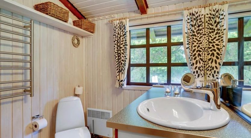 Photo of "Gail" - 400m to the fjord