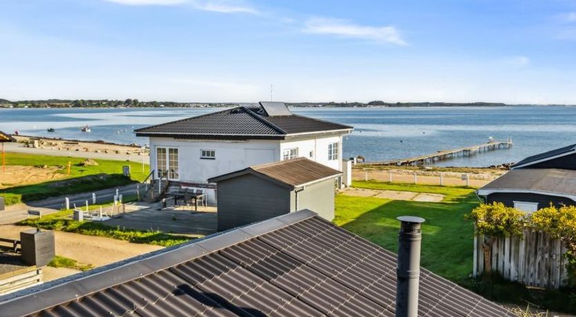 Photo of "Pedersen" - 50m from the sea