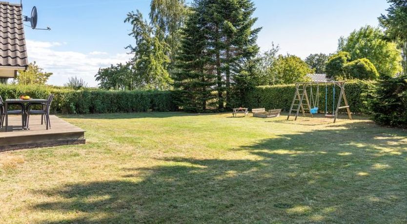 Photo of "Annelore" - 400m from the sea