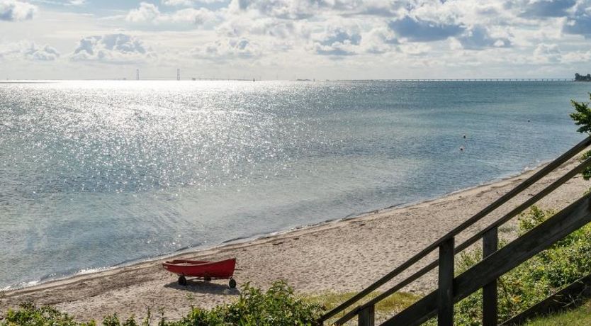 Photo of "Botmar" - 10m from the sea