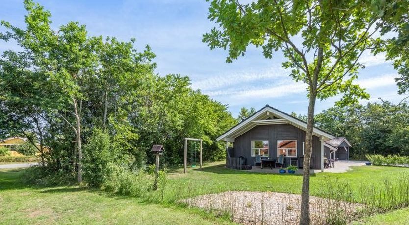 Photo of "Herlugh" - 1km to the fjord