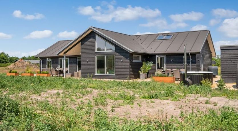 Photo of "Måns" - 500m to the fjord