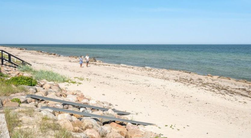 Photo of "Hwitserk" - 5m from the sea