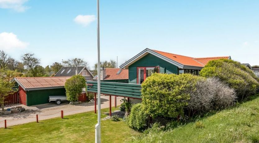 Photo of "Eldar" - 5m from the sea