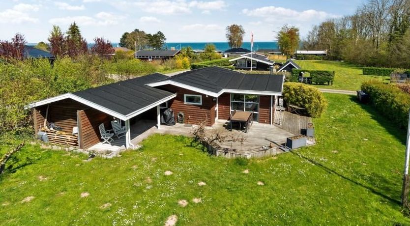 Photo of "Bjarke" - 200m from the sea