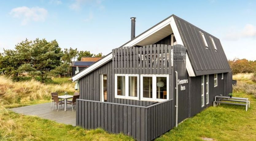 Photo of "Casandra" - 600m from the sea