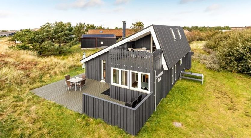 Photo of "Casandra" - 600m from the sea