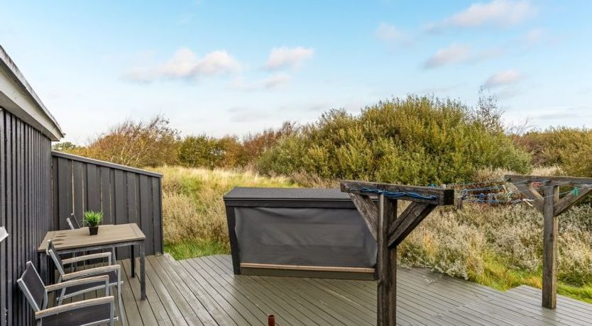 Photo of "Casandra" - 600m from the sea