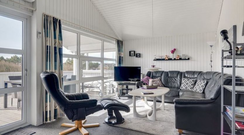 Photo of "Esir" - 800m from the sea