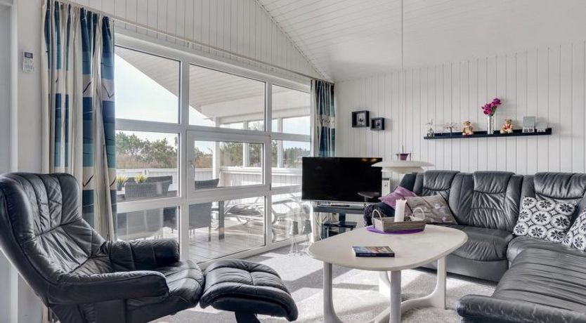 Photo of "Esir" - 800m from the sea