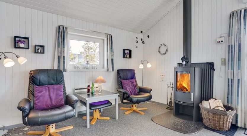 Photo of "Esir" - 800m from the sea