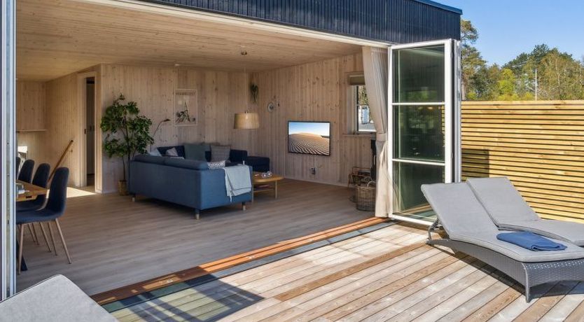 Photo of "Engli" - 90m from the sea