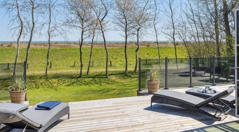 Photo of "Engli" - 90m from the sea