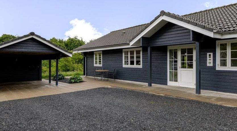 Photo of "Quanna" - 30km from the sea