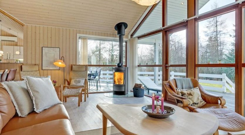 Photo of "Swarte" - 30km from the sea