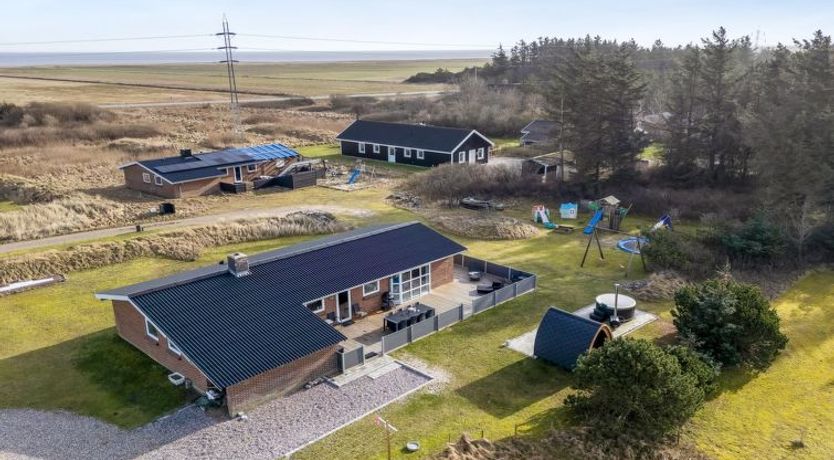 Photo of "Sissan" - 900m from the sea