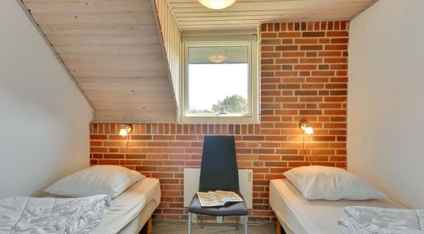 Photo of "Wulfhild" - 800m from the sea