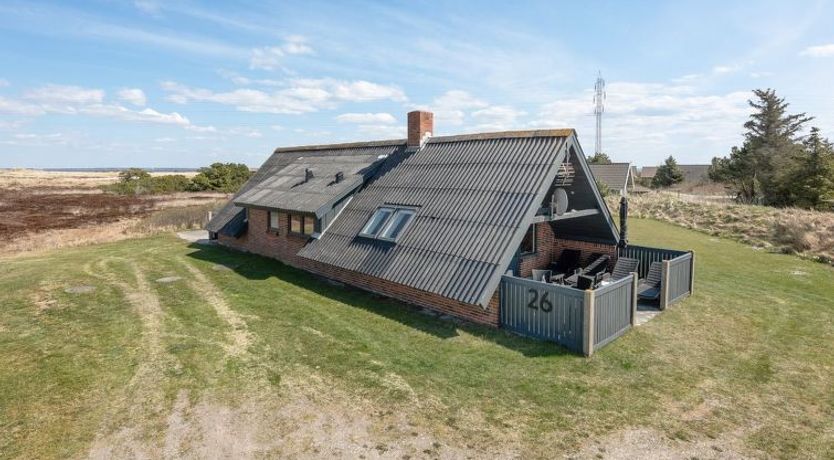 Photo of "Wulfhild" - 800m from the sea