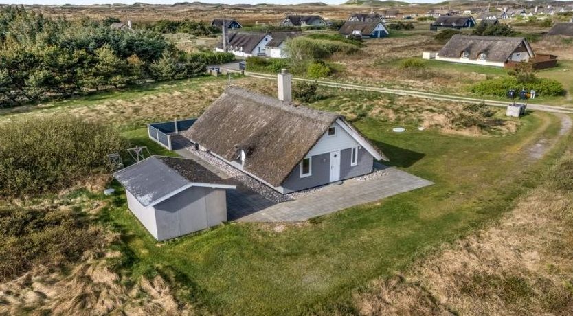 Photo of "Hemfrith" - 800m to the fjord