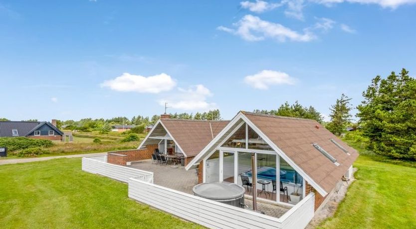 Photo of "Tuomi" - 900m from the sea