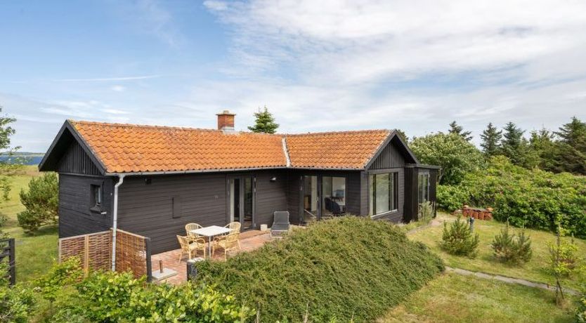 Photo of "Lok" - 90m to the fjord