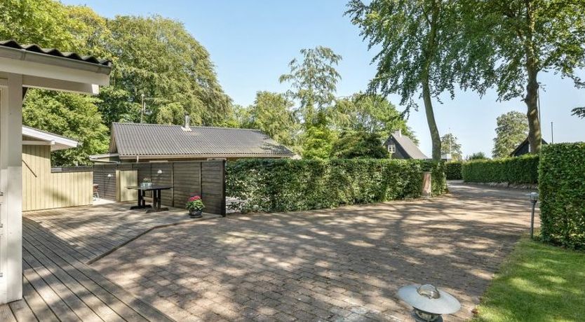 Photo of "Eriksine" - 150m from the sea