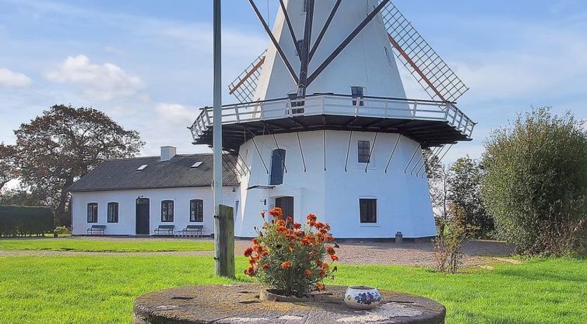 Photo of "Iorund" - 550m from the sea