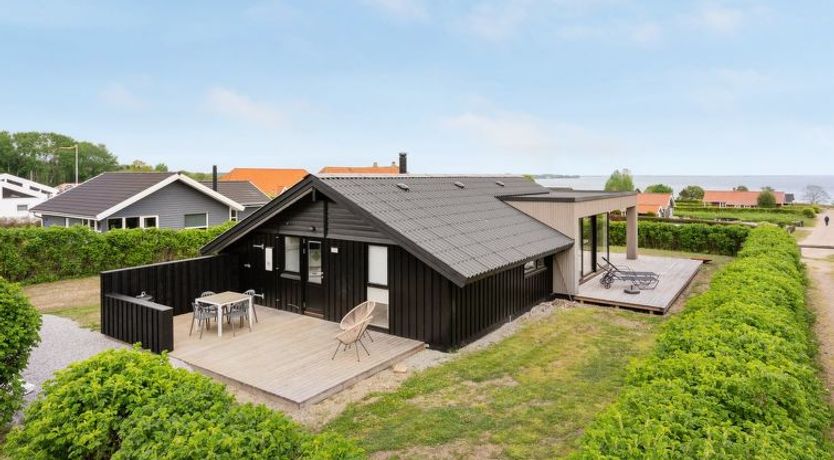 Photo of "Ely" - 300m from the sea