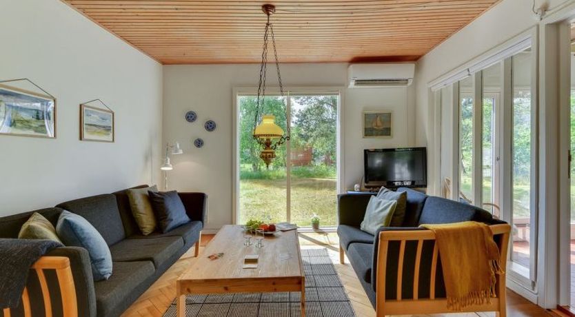 Photo of "Sebastian" - 100m to the fjord