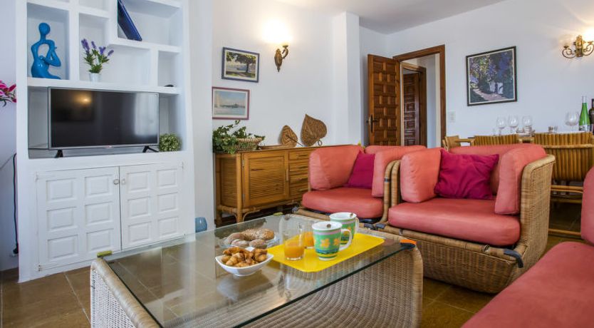 Photo of Laguna Beach Plus Apartment 3