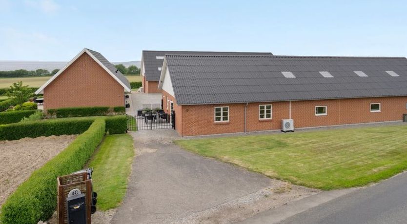 Photo of "Ringulf" - 350m from the sea