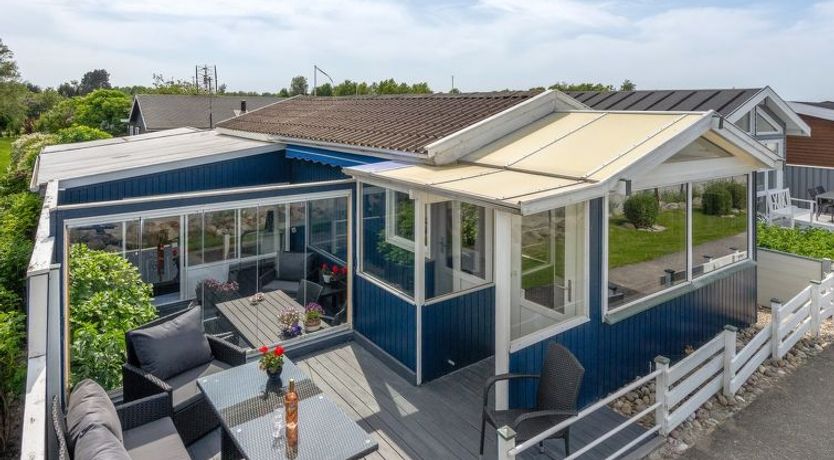 Photo of "Nera" - 10m from the sea