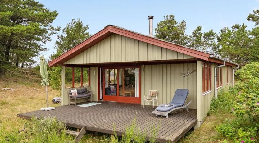 Photo of "Atreju" - 2km from the sea