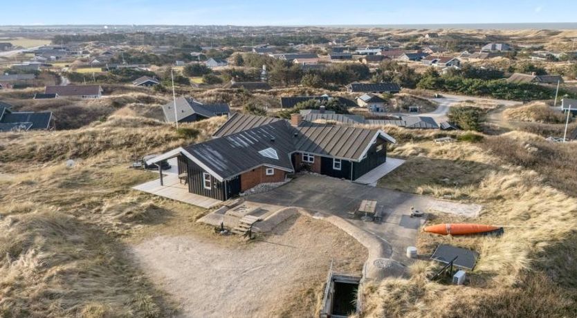 Photo of "Tahnee" - 450m from the sea