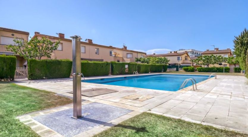 Photo of Port Estrella